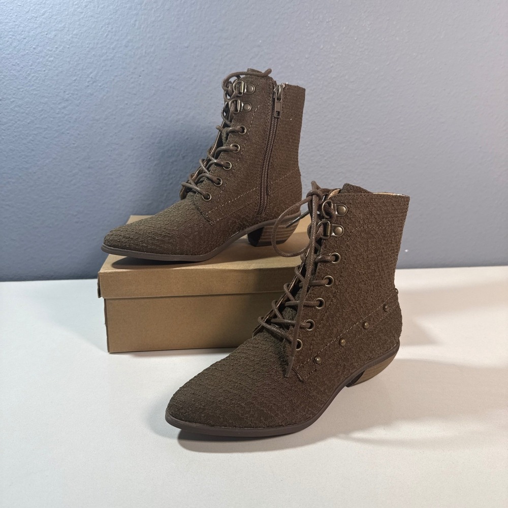 Joyfolie Eliza Boots Size 13 Brown  Lace Up Textured Studded